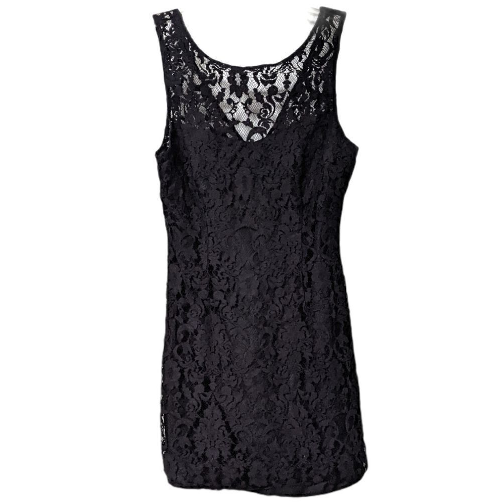 BB Dakota Thessaly Sleeveless Lace Dress Black 2